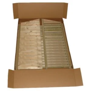 Ohk vesi soojuspumba varjestuskast pakendis — Õhk-vesi soojuspumba varjestuskast puidust